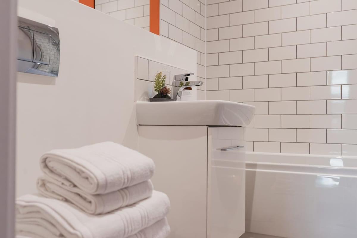 Stayzeni, Hardwick House Derby 2 Bed Apartment מראה חיצוני תמונה